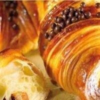 pain au chocolat noir avec pépites de cacao chocolat